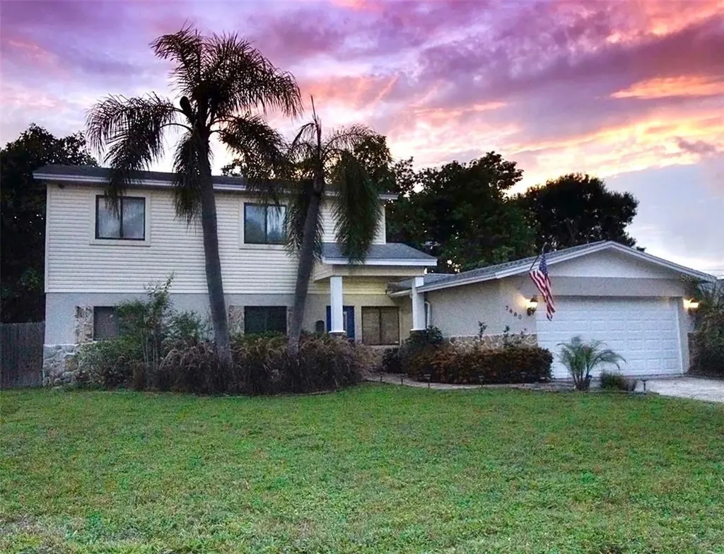 7480 Oak Street NE St Petersburg FL 33702
