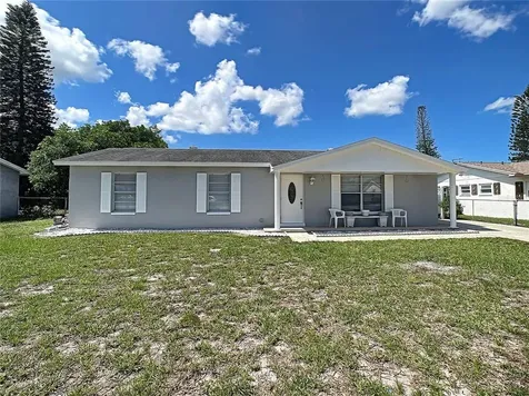 3705 30th Avenue W Bradenton FL 34205