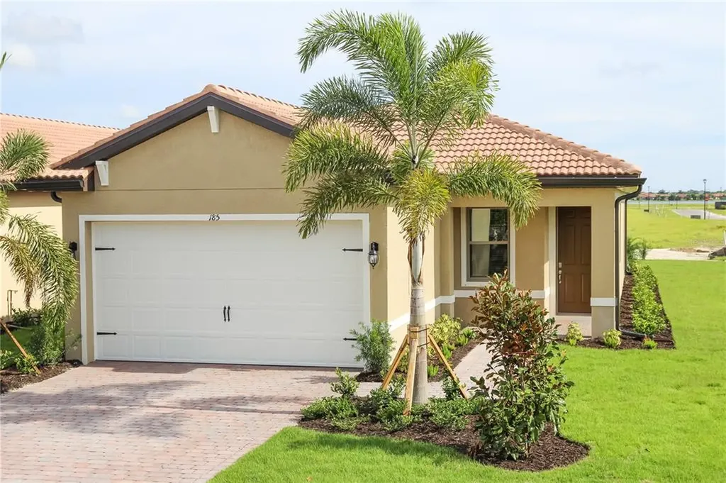 185 Soliera Street Nokomis FL 34275