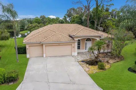4882 Sabal Lake Circle Sarasota FL 34238