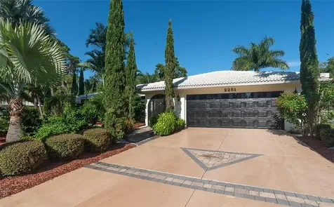 2251 Lakewood Drive Nokomis FL 34275