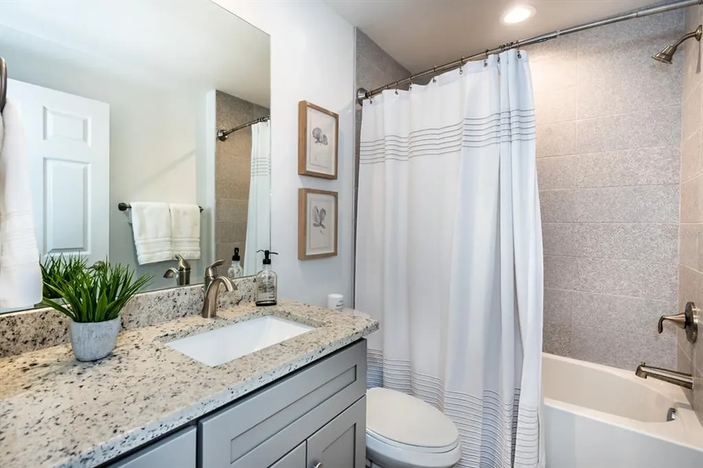 215 Lewis Circle Punta Gorda FL 33950