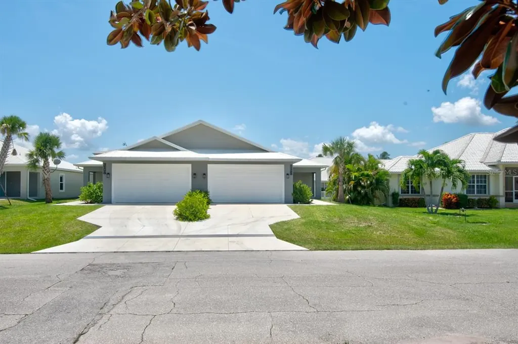 215 Lewis Circle Punta Gorda FL 33950