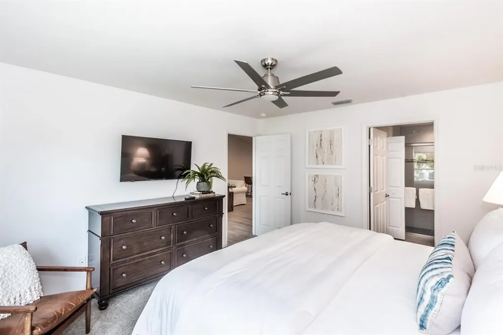 215 Lewis Circle Punta Gorda FL 33950