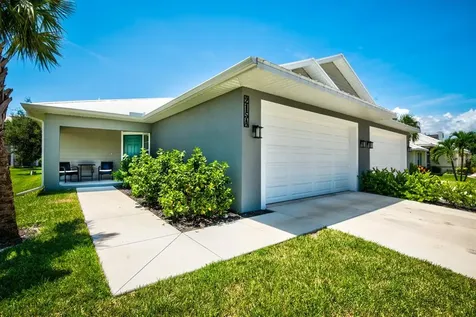 215 Lewis Circle Punta Gorda FL 33950