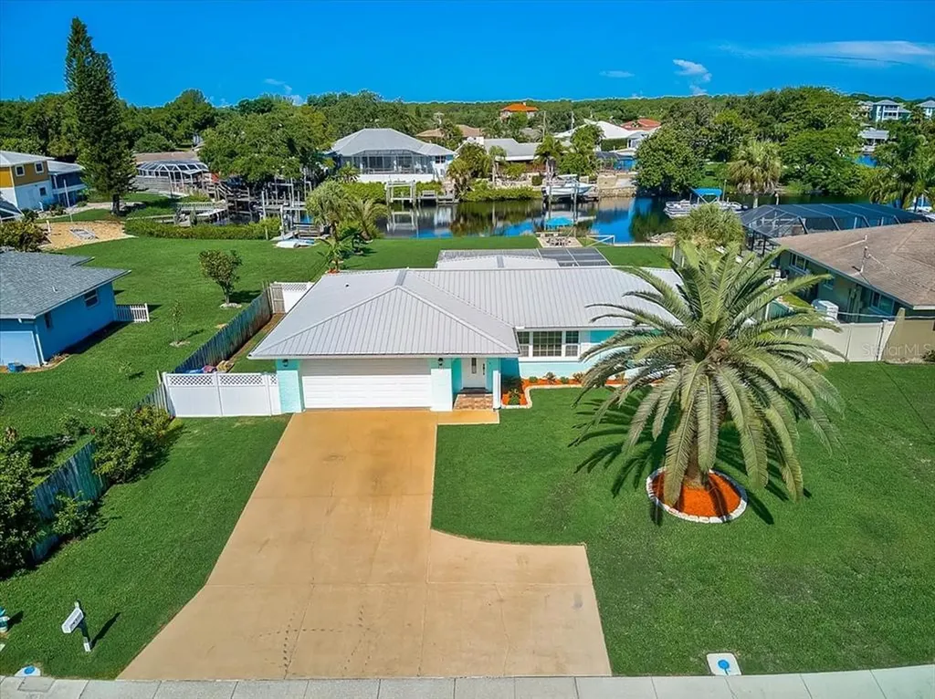 611 Albee Farm Road N Nokomis FL 34275