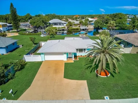611 Albee Farm Road N Nokomis FL 34275