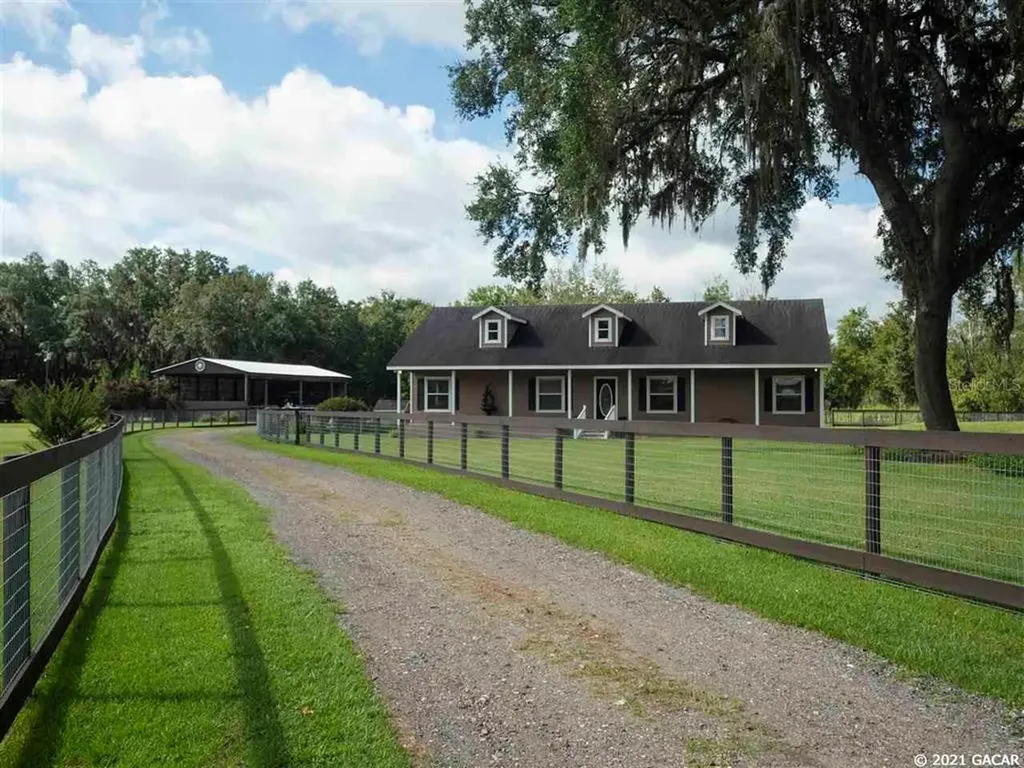 605 NE 192nd Avenue Gainesville FL 32609