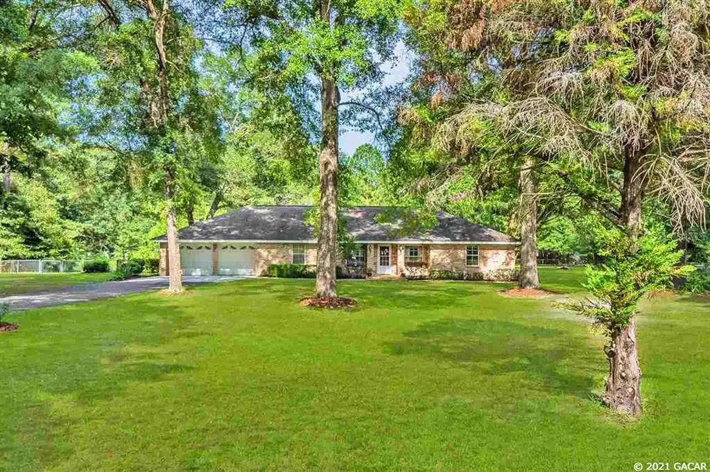 7611 NW 179th Street Alachua FL 32615