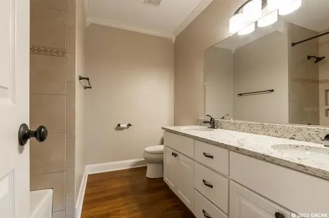 9321 NW 11th Place Gainesville FL 32606