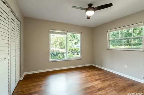 9321 NW 11th Place Gainesville FL 32606