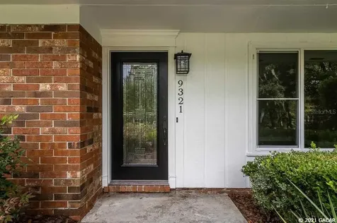 9321 NW 11th Place Gainesville FL 32606