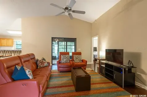 6142 NW 111th Place Alachua FL 32615
