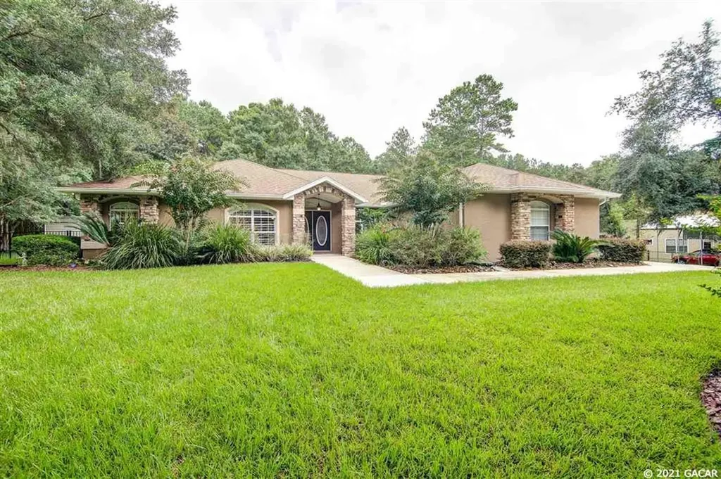 4129 NW 186th Street Newberry FL 32669