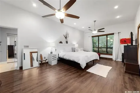 10323 SW 75th Way Gainesville FL 32608