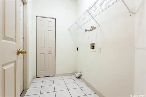 2464 NW 49th Avenue Gainesville FL 32605