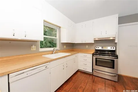 4627 NW 32nd Avenue Gainesville FL 32606