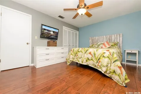 4627 NW 32nd Avenue Gainesville FL 32606