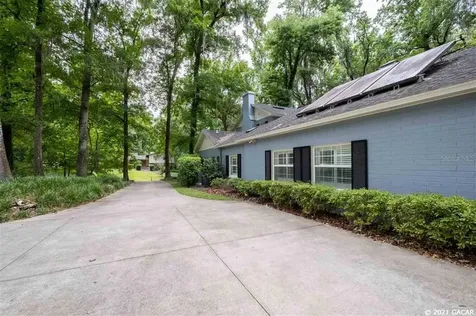 2021 NW 23 Terrace Gainesville FL 32605