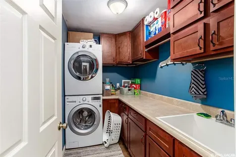 19645 NW 230th Street High Springs FL 32643