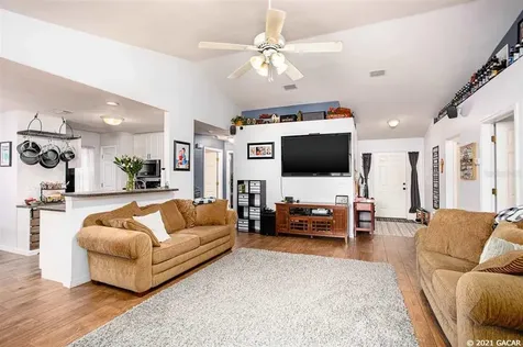 19645 NW 230th Street High Springs FL 32643