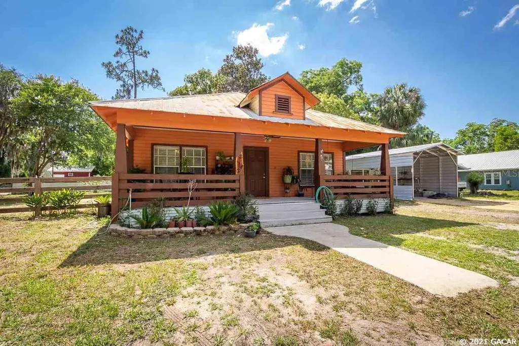 212 SW Bryant Avenue Fort White FL 32038
