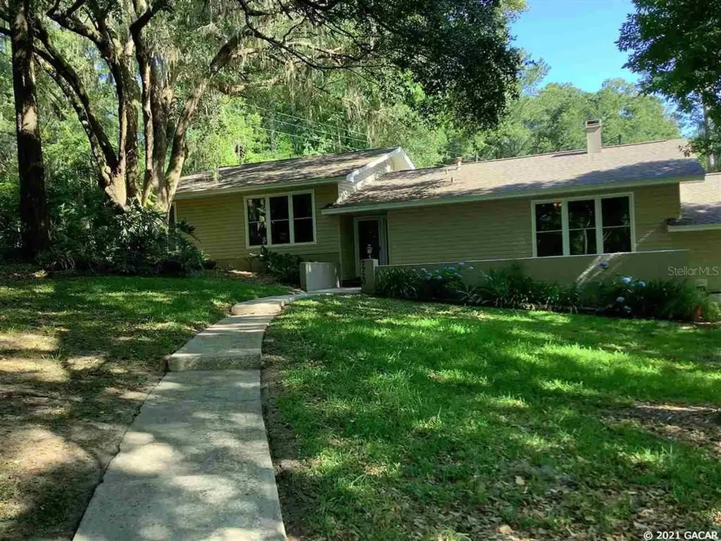 7720 NW 40th Avenue Gainesville FL 32606