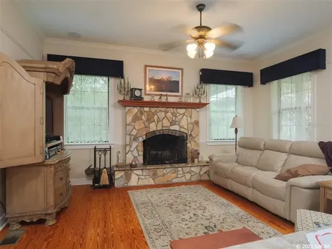 8323 SW 103 Avenue Gainesville FL 32608