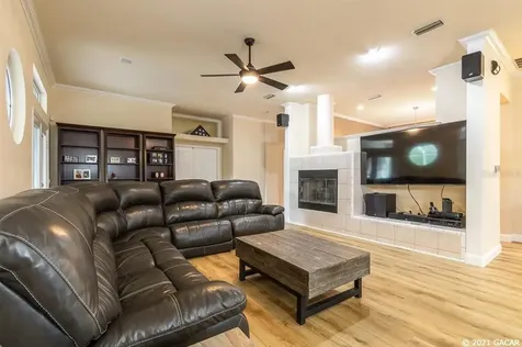 115 SW 134th Terrace Newberry FL 32669