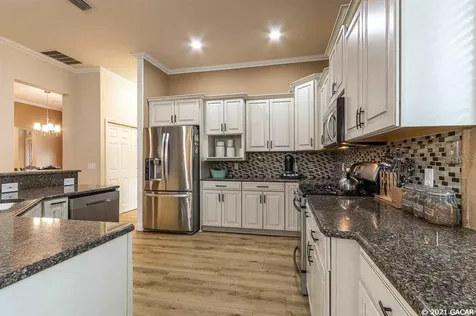 115 SW 134th Terrace Newberry FL 32669