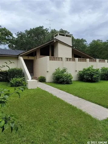 16819 SW 5th Place Newberry FL 32669