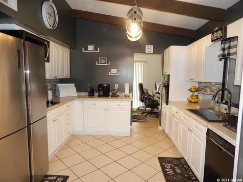 1204 NE 31st Avenue Gainesville FL 32609