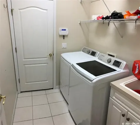 8424 SW 8th Place Gainesville FL 32607