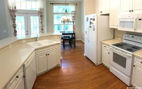 8424 SW 8th Place Gainesville FL 32607