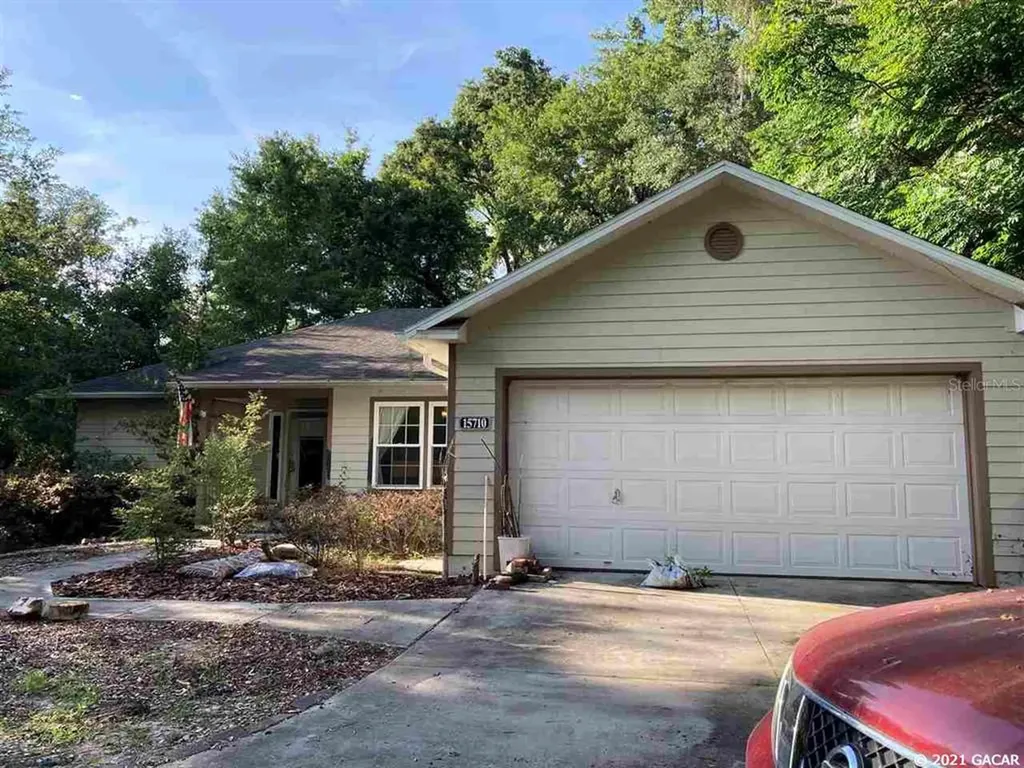 15710 NW 121st Lane Alachua FL 32615