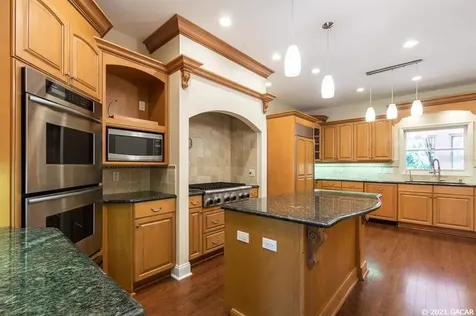 6624 SW 37th Way Gainesville FL 32608