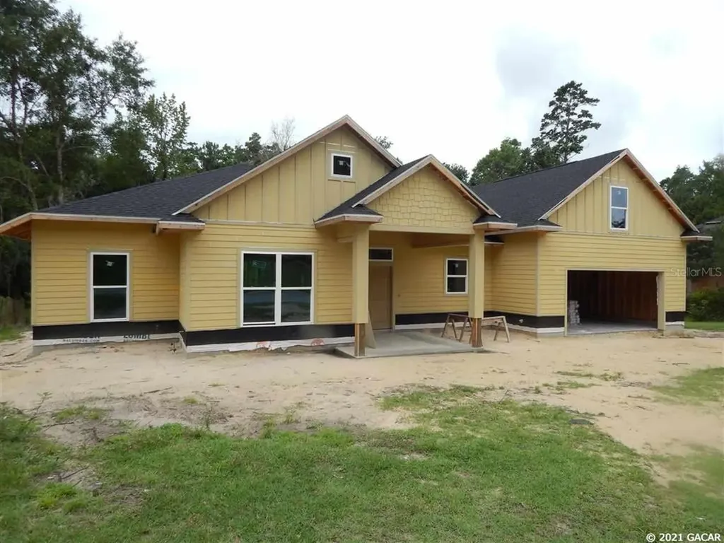 7593 White Oaks Road Alachua FL 32615