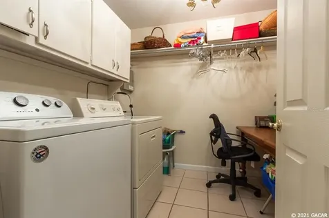 6006 SW 35th Way Gainesville FL 32608