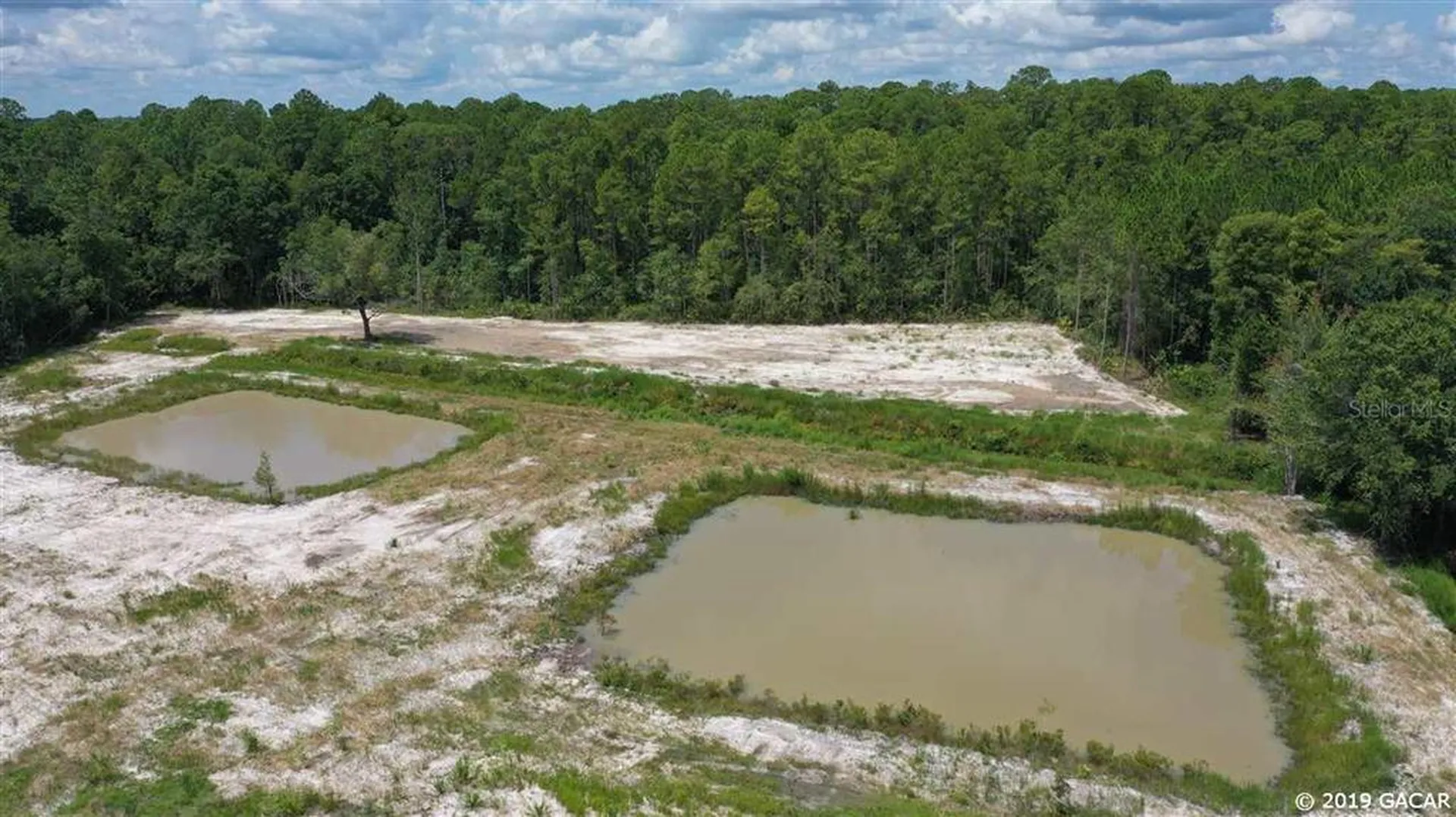 12688 S Highway 301 S Hampton FL 32044