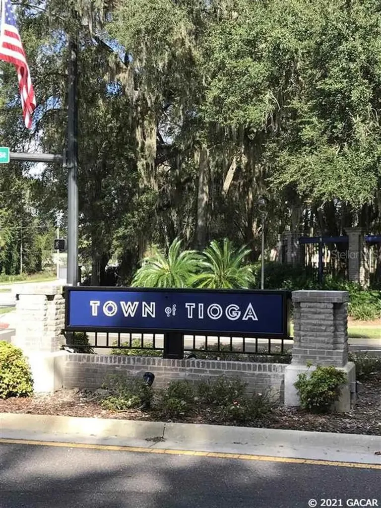 982 SW 131st Street Newberry FL 32669