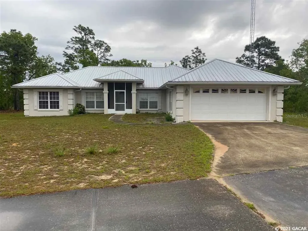 131 Cessna Drive Hawthorne FL 32640