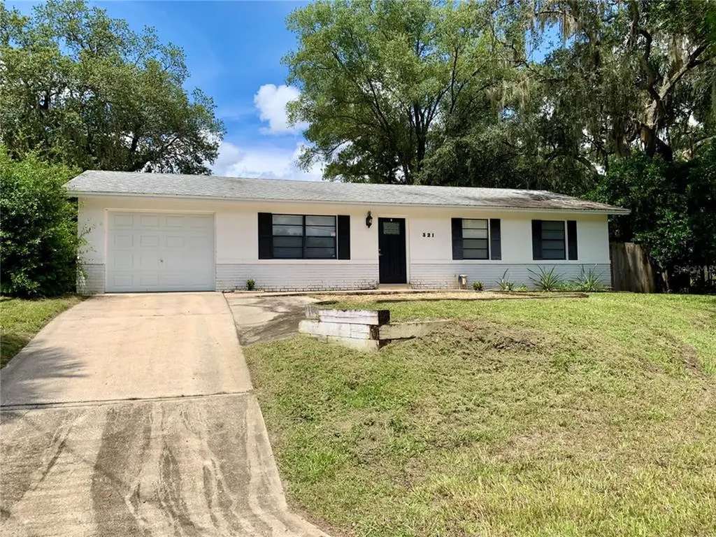 321 W Graves Avenue Orange City FL 32763