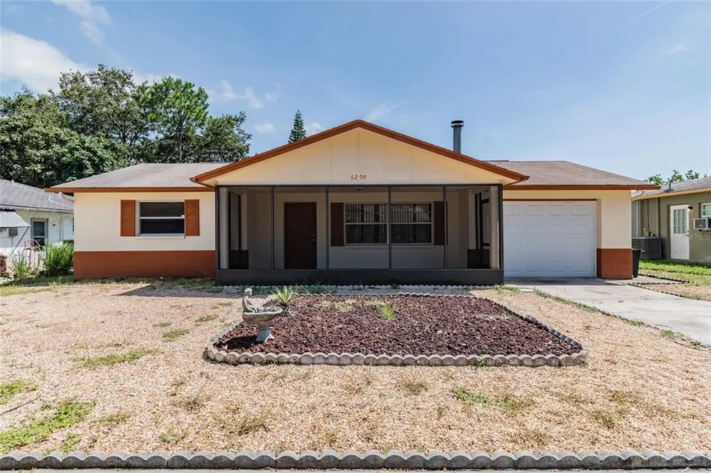 6200 Hopewell Drive Holiday FL 34690