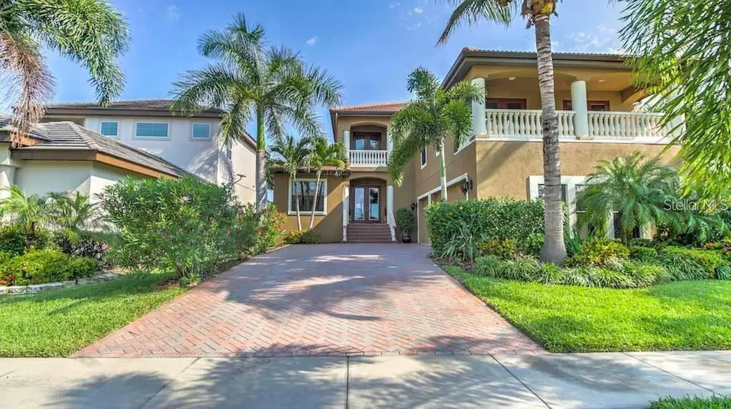 1211 Acappella Lane Apollo Beach FL 33572