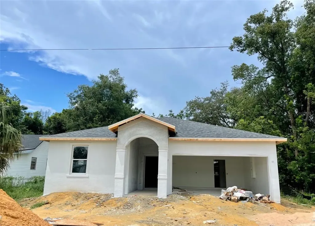 245 W Ella J Gilmore Street Apopka FL 32703