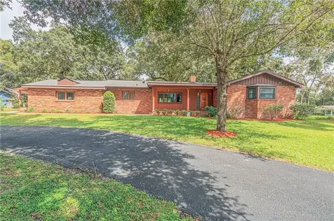 2667 Garden Court Deland FL 32720