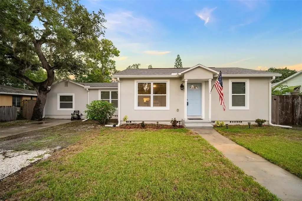 5133 9th Avenue S Gulfport FL 33707