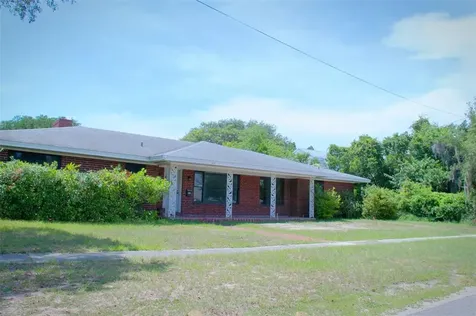 240 S 14th Street Haines City FL 33844
