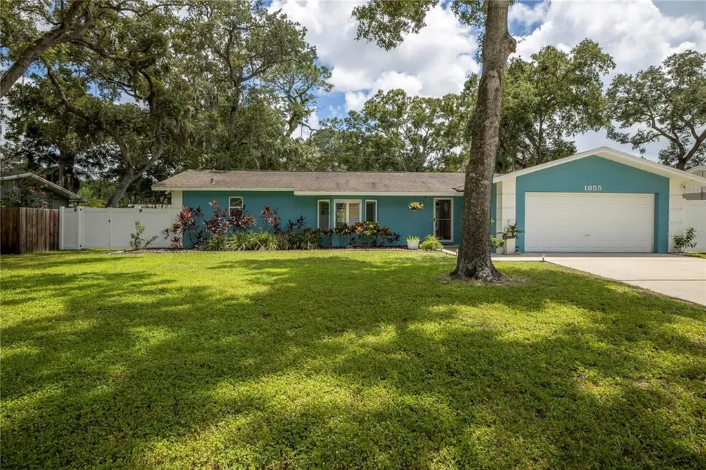 1855 Oak Park Drive S Clearwater FL 33764