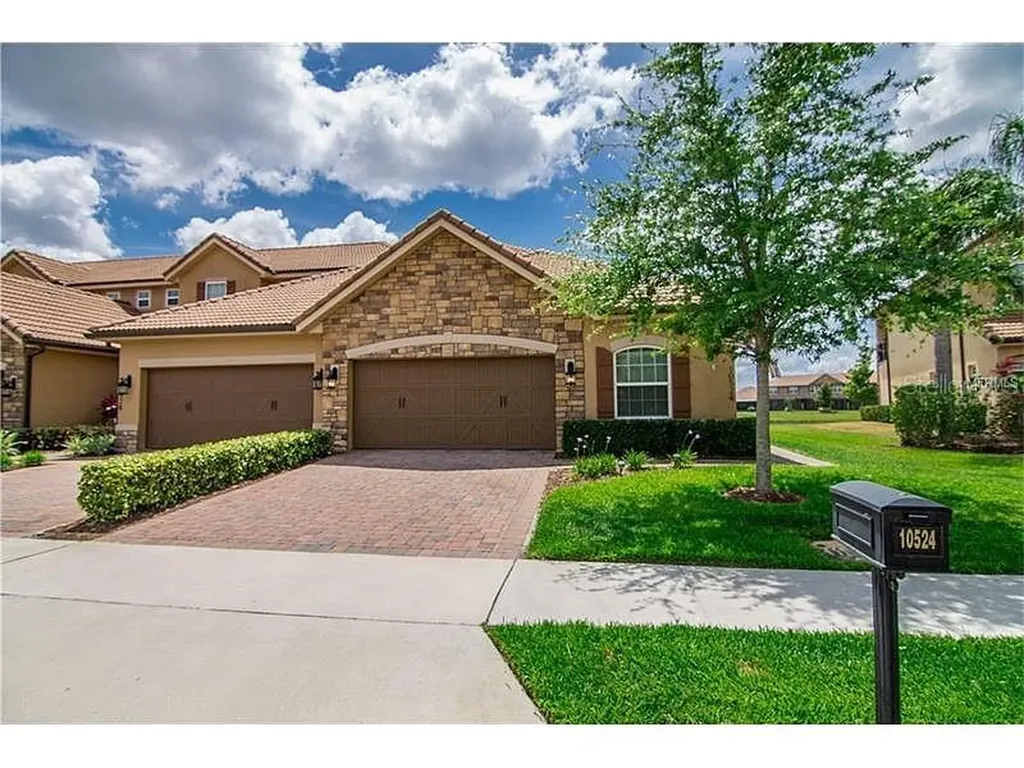 10524 Belfry Circle Orlando FL 32832